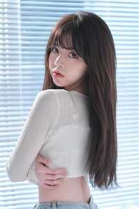 开局表白校花被拒，我浪迹非洲了