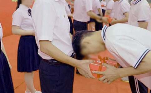 最新高三成人礼家长寄语